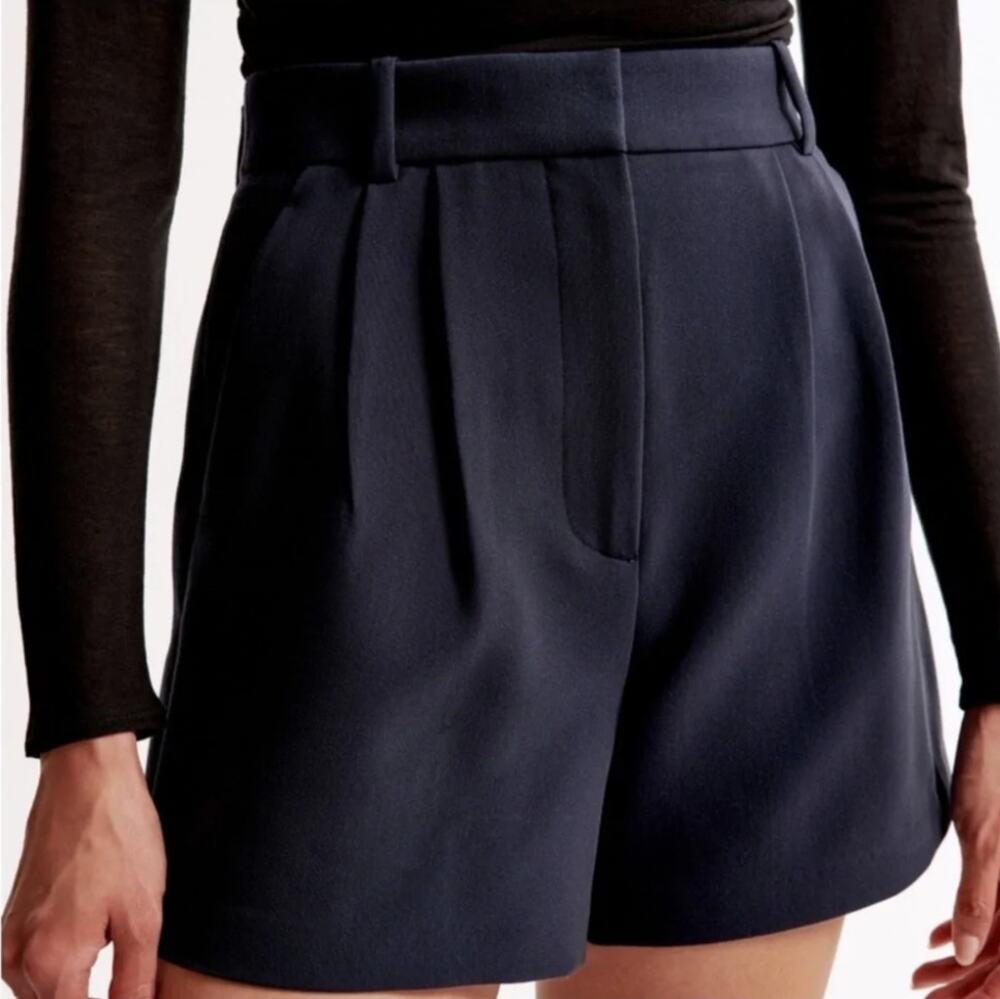 Abercrombie & Fitch Sloane Tailored Shorts Navy Blue Ultra High Rise NWT 36/22